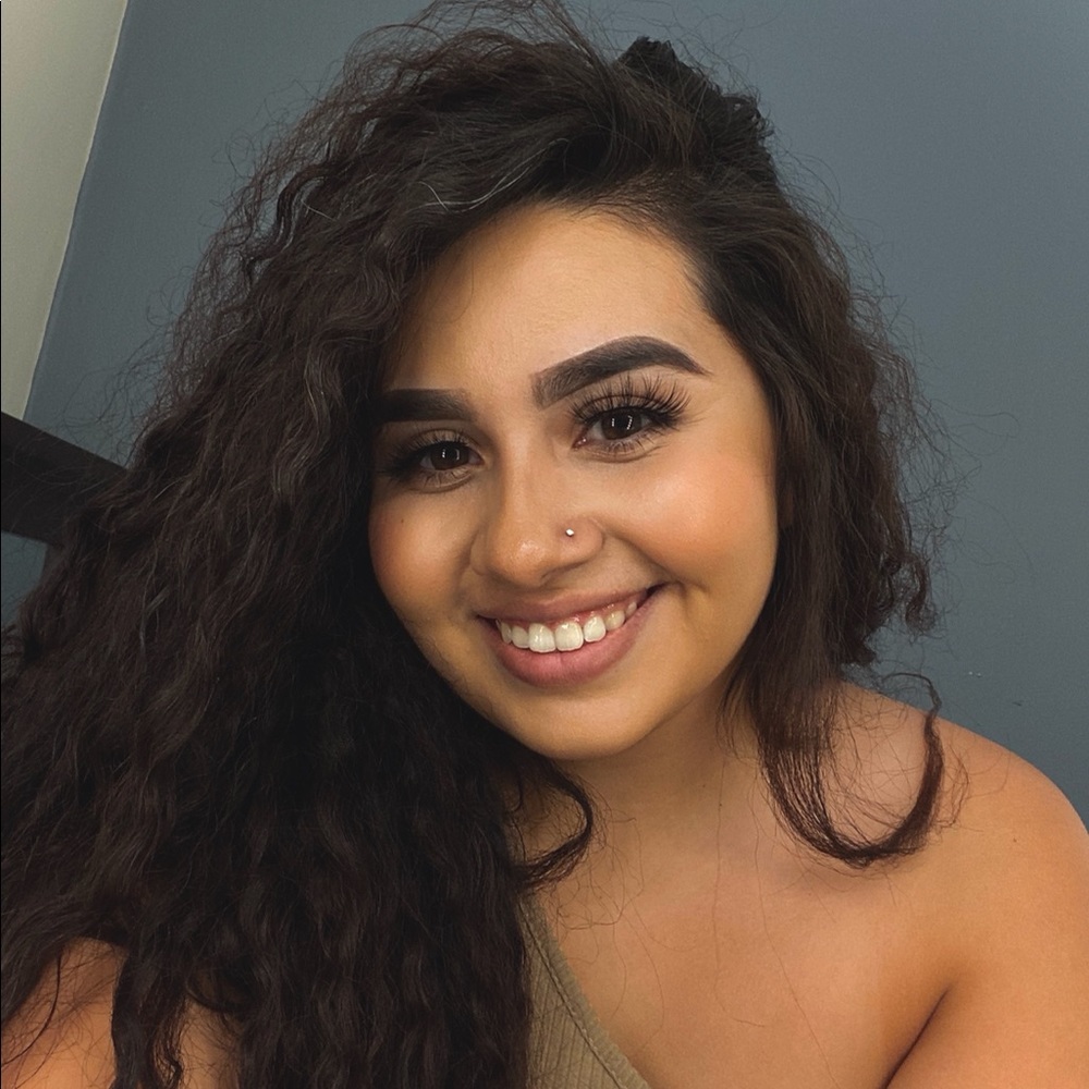 Meet your Posher, Vivianne